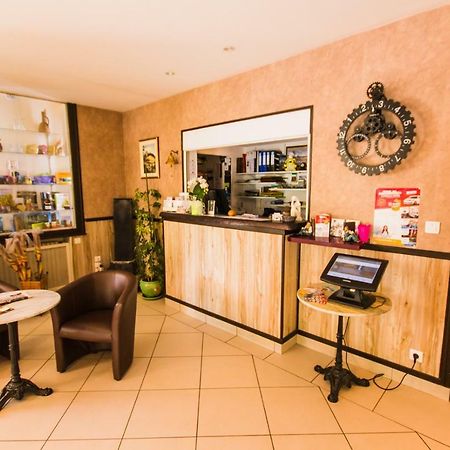 Les Messageries Otel Saint-Flour  Dış mekan fotoğraf