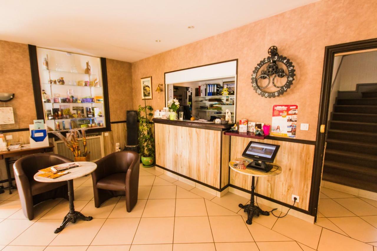 Les Messageries Otel Saint-Flour  Dış mekan fotoğraf